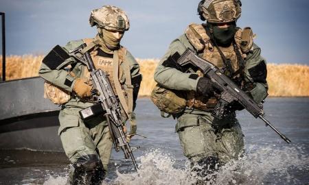 Pokrovsko kryptimi – tankų kolonos ir 170 tūkst. karių. Fronto linija braška