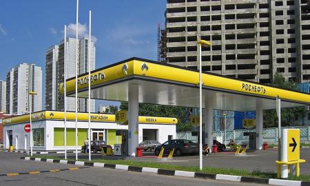 „Energetinis šokas Kremliaus stovykloje – sąjungininkai be kuro“