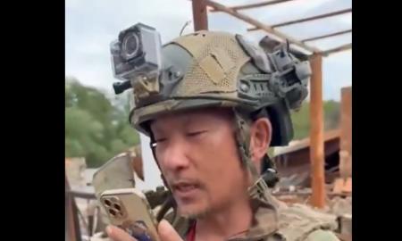 „Jei žūčiau...“ Rusijai tarnaujantis japonas atskleidė, kodėl pasikrikštijo (Video)