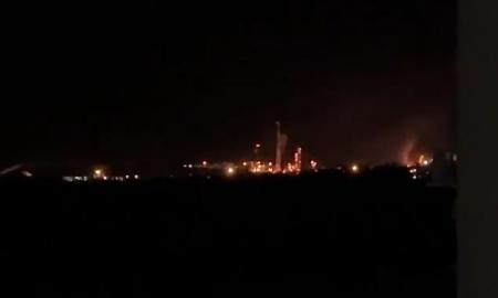 Rusija ištiesė tinklus virš naftos perdirbimo gamyklos. Ar tai padėjo? (Video)