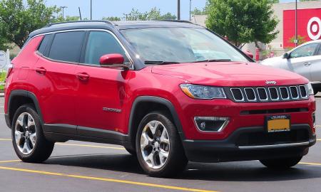 „Niekada nepirkite!“ Patyręs automechanikas įvardijo blogiausią visureigį