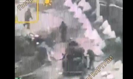 Siaubinga padėtis. Rusai atvažiavo ir tiesiog vaikštinėja (Video)