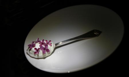 Tik 1 šaukštelis tarp 9:30 ir 11:30 – ir alkis dingsta, cukrus kaip laikrodis