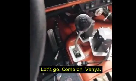 [ŽT] „Neribotas valdymo nuotolis.“ Rusai atnaujino ir robotizavo savo UAZ (Video)