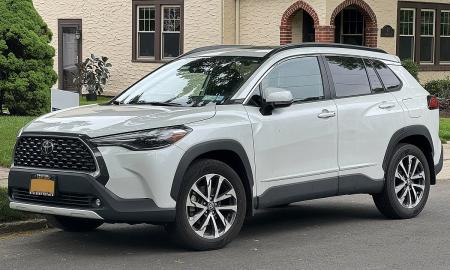 Kodėl naudoti „Honda“ ir „Toyota“ automobiliai tokie brangūs? Ekspertas paaiškina šį reiškinį