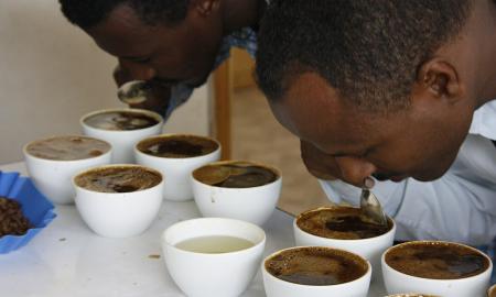 Ar saugu gerti kavą, jei turite aukštą kraujospūdį? Pagaliau aiškus atsakymas