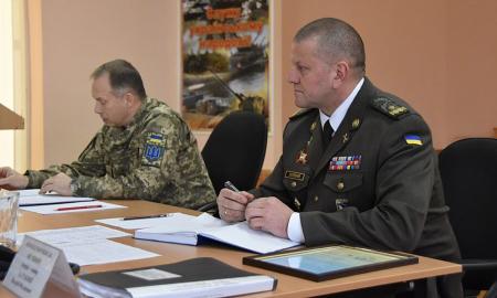 Zalužnas: „Esu fronto linijoje!“ Perspėja Vakarus dėl Kremliaus tikslų