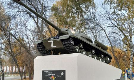 Rusai gatvėmis vaikščios nenaršydami. Mokysis naujos realybės