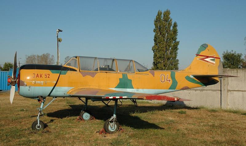 Jak-52 (asociatyvi nuotr.)