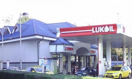 [ŽT] „Lukoil“ neturi ateities. Bendrovės sparnai apkirpti“ (Foto)