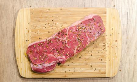 Jokiomis aplinkybėmis nevalgykite šios mėsos. Pavojus sveikatai