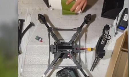 Nuo surinkimo iki atakos. Kaip gimsta ir puola dronas (Video)