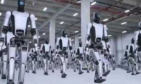 Kinija išleido „robotų armiją“. Masinė gamyba prasidėjo anksčiau nei žadėta (Video)