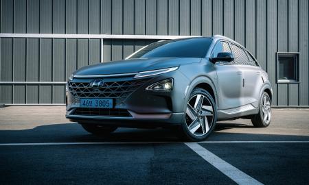 „Hyundai“ atsisako vidaus degimo variklių. Jų pasirinkimas išvers iš klumpių. Tai – ne elektromobiliai