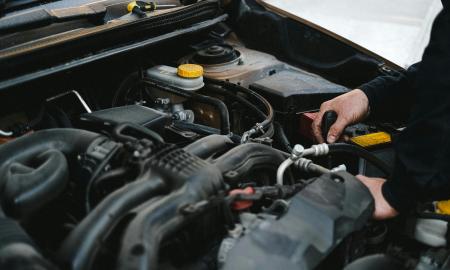 Turėjo tarnauti „visą gyvenimą“. Dabar mechanikai laužo rankas