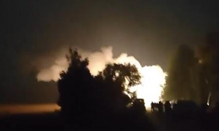 Virš naftos perdirbimo gamyklos pasirodė Ukrainos dronai. Tada atėjo apokalipsė (Video)