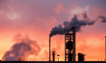 „Smūgis iš dangaus: vienu sakiniu palaidojo „Gunvor“ ir sugriovė „Lukoil“ planą“