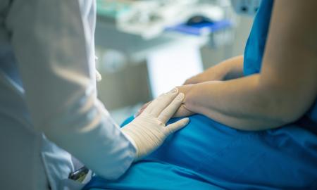 Ji turėjo tik vieną simptomą. Jos kasos vėžys jau buvo III stadijos