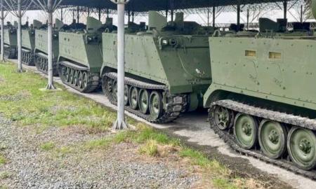 „Kombainai, kurie šienauja priešą.“ Jie jau pakeliui į Ukrainą (Foto)