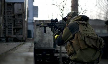 Internete sprogsta naujas įrašas: amerikietis ima į nelaivę rusus (Video)