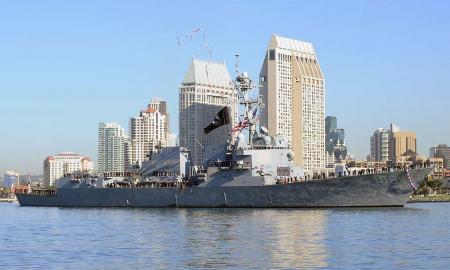 Rusų laivas buvo priverstas grįžti. Įspūdingi amerikiečių veiksmai