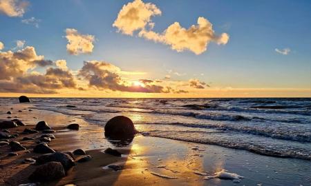 [ŽT] „1,2 m ilgio ir apie 15 kg.“  Britai šokiruoti: aptiktas rusų sekimo prietaisas