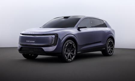 AUDI pristatė savo antrąjį automobilį. Taip, tik antrąjį. Kaip tai įmanoma