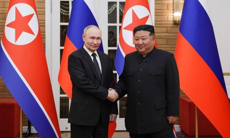 Žaidžia Putino žaidimą. Naujas privalomas dalykas. Šiaurės Korėjos mokyklose