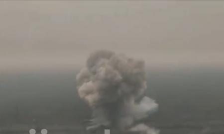 3000 kilogramų bomba kerta į... nieką?! Ne, rusai neprašovė (Video)