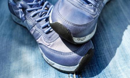 Batai suskilo? Neskubėk į parduotuvę – padės šis paprastas triukas