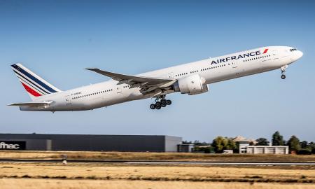 Ilgiausias keleivinis skrydis prasideda! Daugiau nei parą – lėktuve