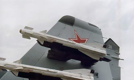 Didžiulis pavojus! F-16 turi saugotis. Virš Ukrainos pastebėta raketa (Video)