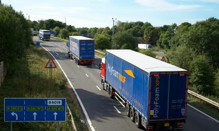 Ar važiuojant paskui vilkiką iš tiesų sutaupoma degalų? „Yra vienas BET“