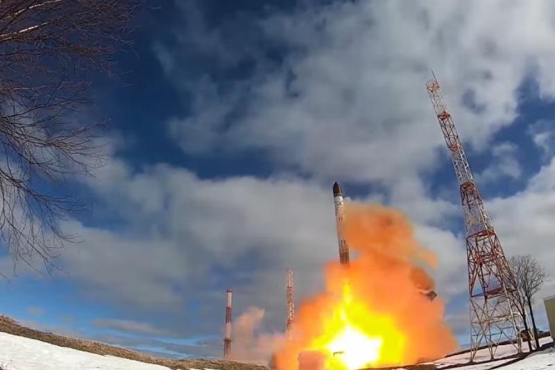 RS-28 „Sarmat“. Asociatyvi nuotr.