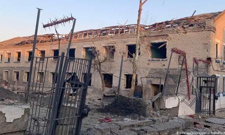 Žnyplės paruoštos ir rusai bandys jas suspausti. Padėtis šiuose miestuose yra labai sunki (Žemėlapis)