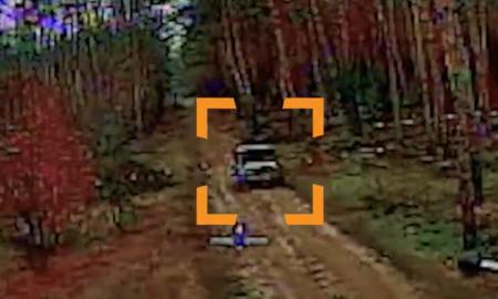 Koks čia hibridas? Ukrainiečiai sunaikino naują rusų ginklą (Video)