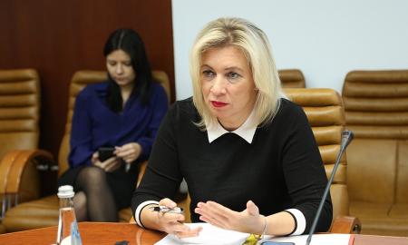 Zacharovos pyktis tai patvirtina: NATO sprendimas sukėlė Maskvos įniršį