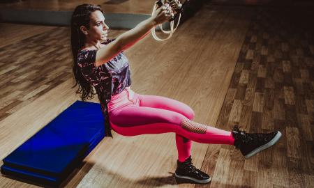 Ar mankšta tuščiu skrandžiu tikrai pagreitina riebalų deginimą? Ne visi tai žino