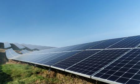 Saulės energija gali atpigti tiek, kad senosios technologijos tiesiog nebeišgyvens. Neįtikėtina, kas ateina