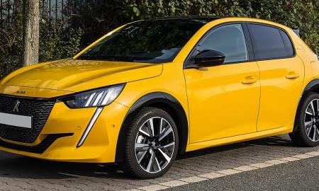 Net automobilių prekybos atstovai jų nebeperka. Šių populiarių automobilių kainos sminga žemyn