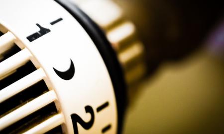 Šildymo sąskaitos mažėja, jei vakare padarote šį vieną dalyką