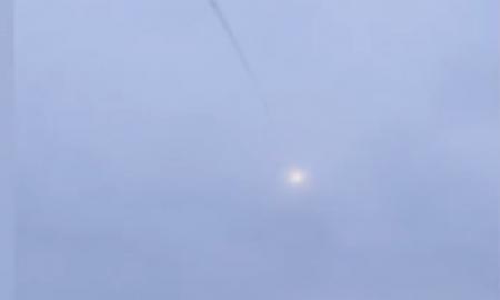 Dar visai neseniai šis ginklas tiesiog neegzistavo. Dabar jis tiesiog skabo rusų taikinius iš dangaus (Video)