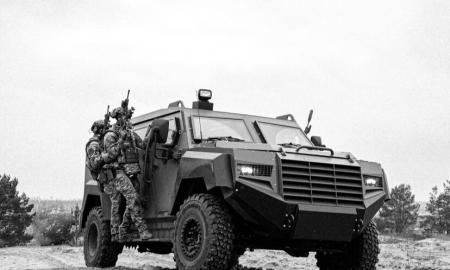 Jie jau perdavė tūkstančius transporto priemonių. Tai įranga, kurios reikia ukrainiečiams (Video)