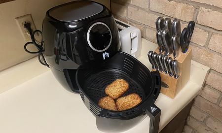 Kaip veikia karšto oro gruzdintuvė – ar verta ją pirkti?