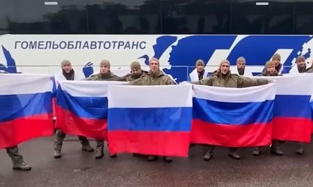 Į frontą gali pajudėti 1 000 000. Kas vyksta Rusijoje 