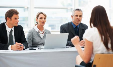 Štai kaip dauguma žmonių atmetami. Kaip atsakyti į pagrindinį darbo pokalbio klausimą?
