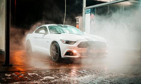 Naujas aljansas. Gigantai susivienijo, kad prismaugtų kinus. „Automobiliai išskirtinai Europai“