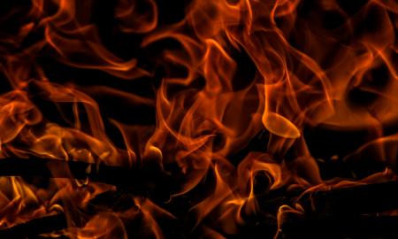 Neužgesinama jau 70 m.: paslaptis, kuri glumina (Video)