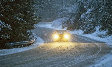 Šiuolaikinių automobilių problema žiemą. Viena klaida – ir nė iš vietos