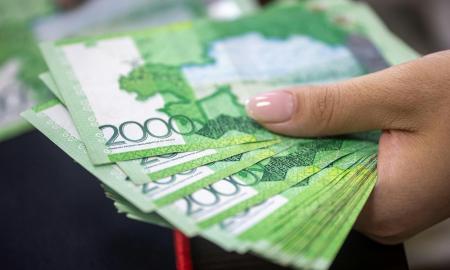 Rusijos turčiai masiškai ir dideliais kiekiais superka valiutą. Jie kažką žino